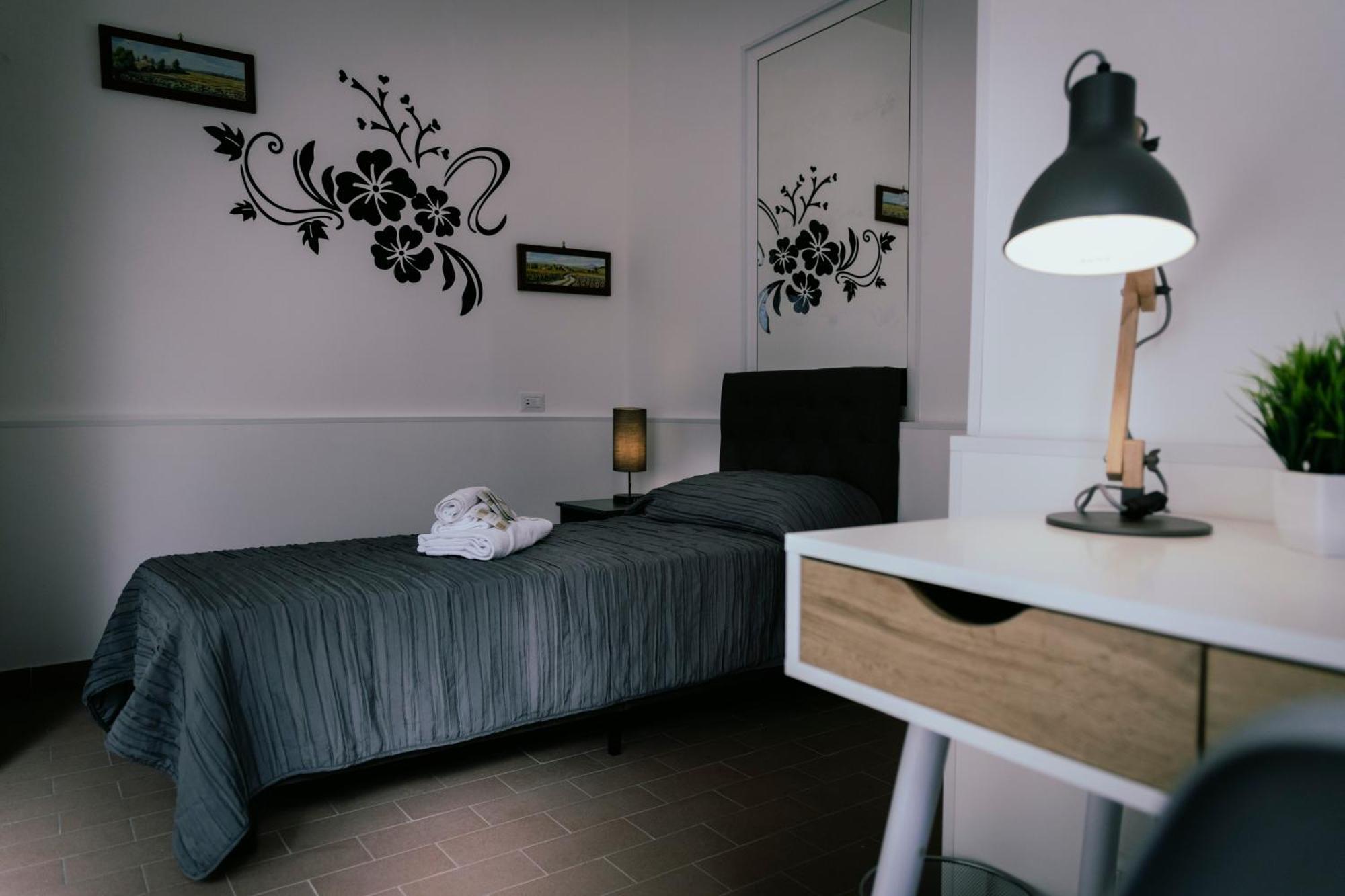 Guesthouse Aurora A.E. Ρώμη Εξωτερικό φωτογραφία