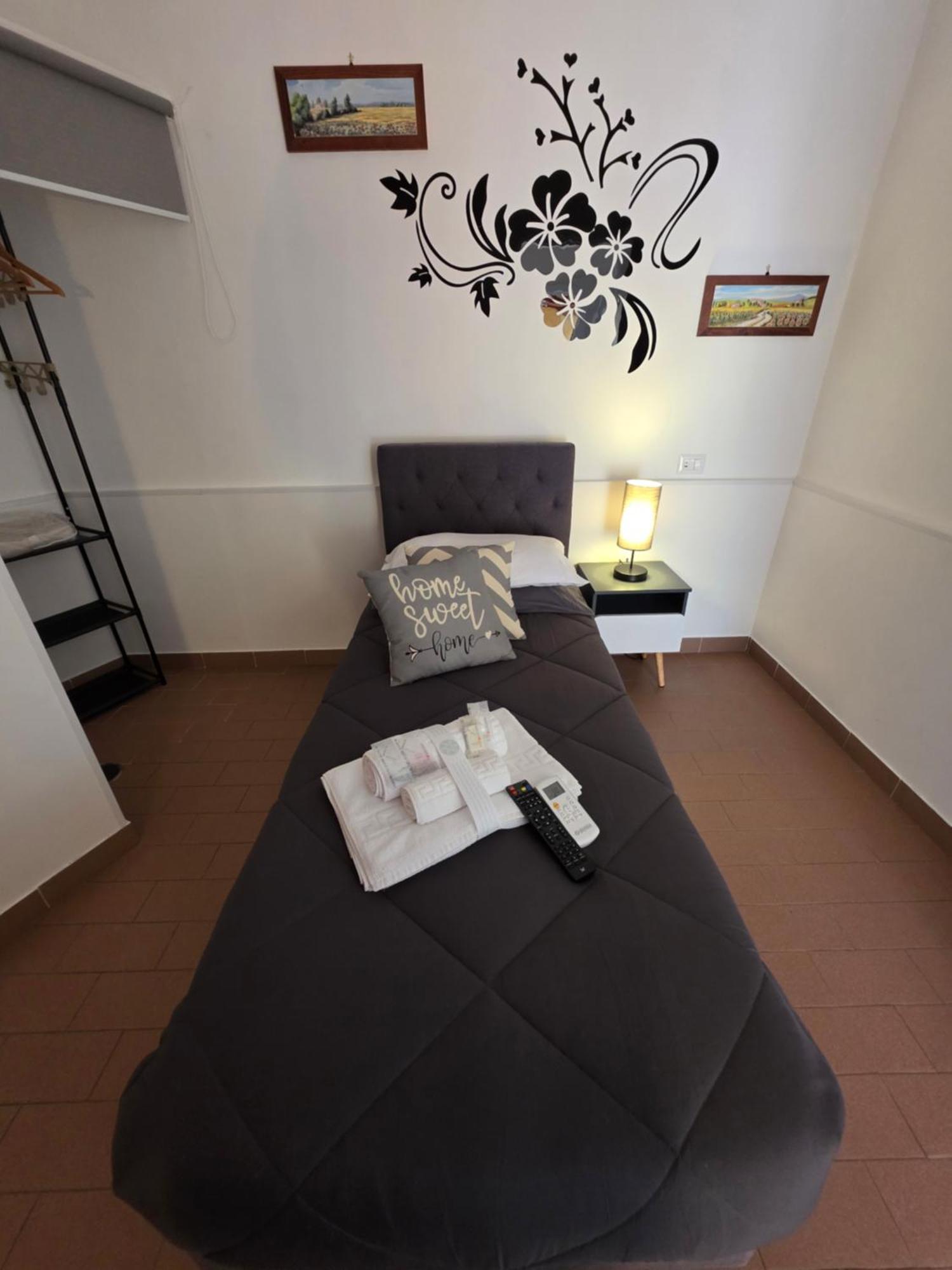 Guesthouse Aurora A.E. Ρώμη Εξωτερικό φωτογραφία