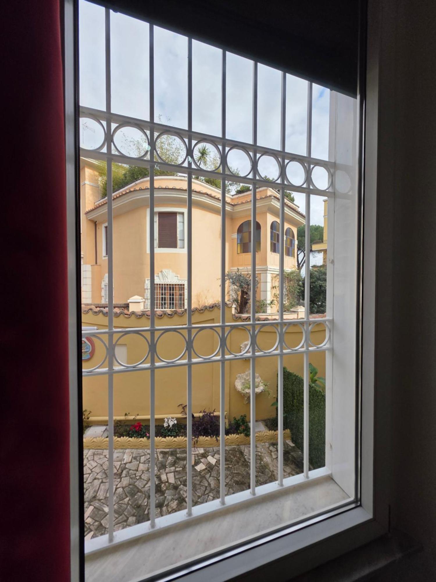 Guesthouse Aurora A.E. Ρώμη Εξωτερικό φωτογραφία